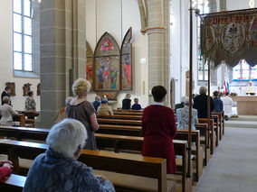 Feierliches Hochamt in St. Crescentius